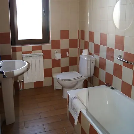 Rural Casa El Cura 2*